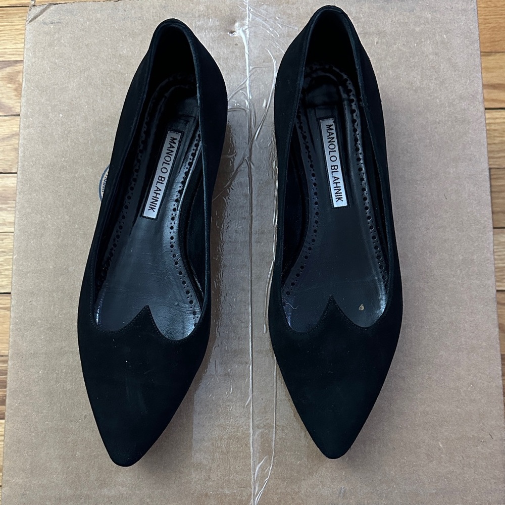 Manolo Blahnik Black Suede Flats - Picture 2 of 9